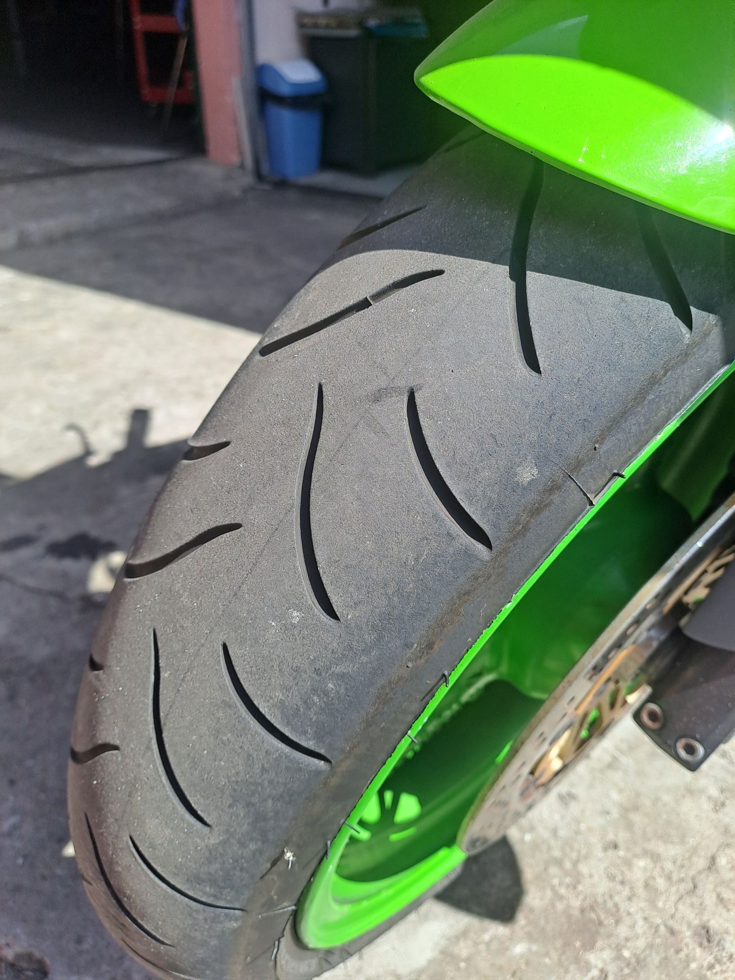 Kawazaki ninja zx6r