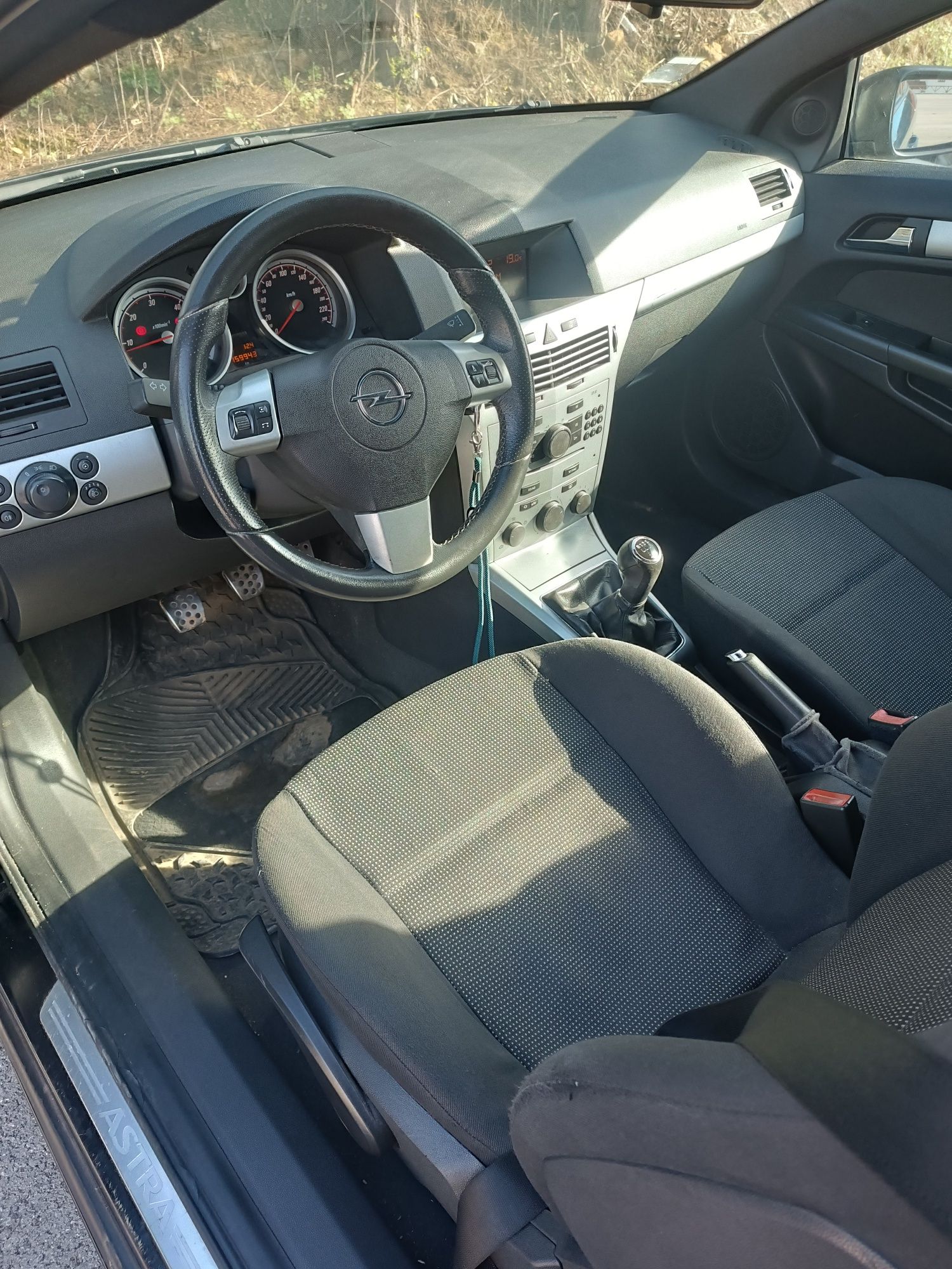 Opel Astra 1.3 com 160.000kms com kit corrente trocada