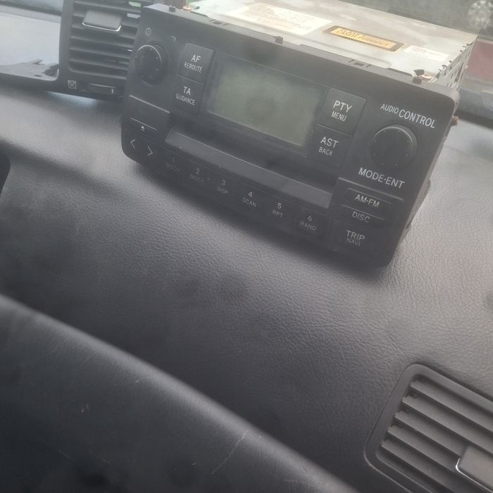 Radio corolla e 12 kombi