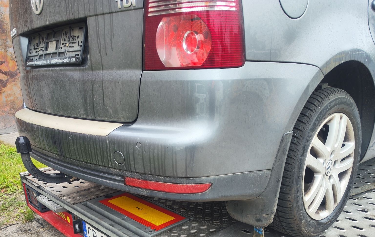 VW Touran I Zderzak Tył PDC LD7X