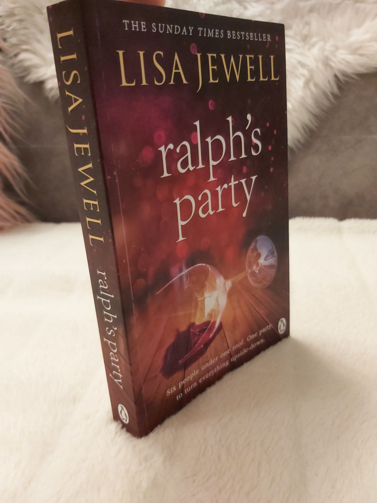 Lisa  jewell "Ralph's Party"