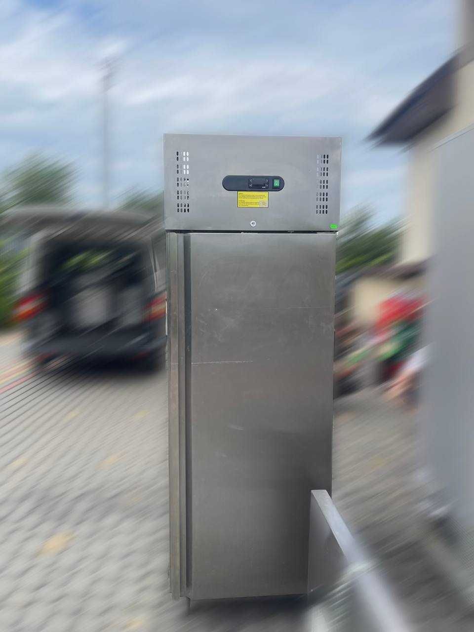 Szafa, lodówka,  kredens