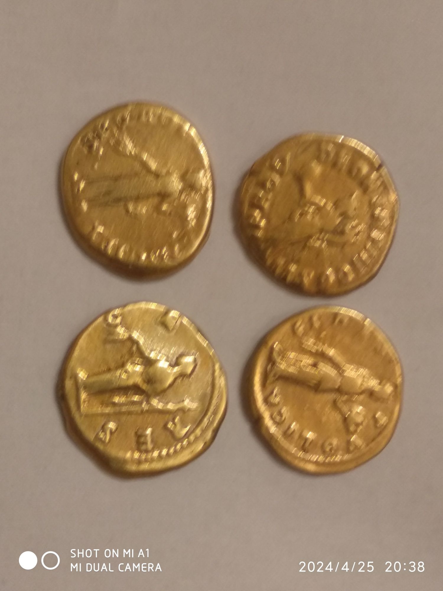 ZŁOTO rzymską monetą