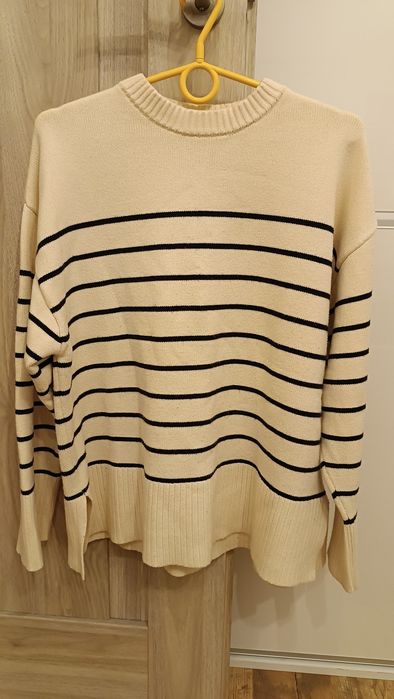 Sweter w paski rozmiar L