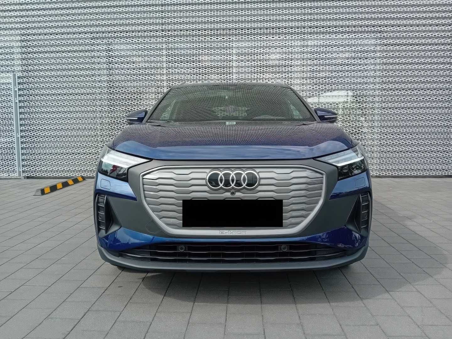 2024 Audi Q4 e-tron
