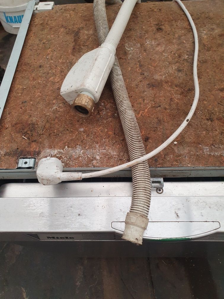 Miele zmywarka uszkodzona.G 1552 SCU