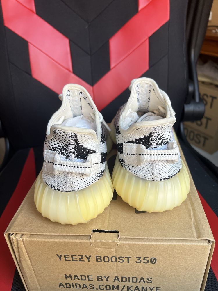 Adidas Yeezy Boost 350 V2 Zebra sneakersy czarno białe 38