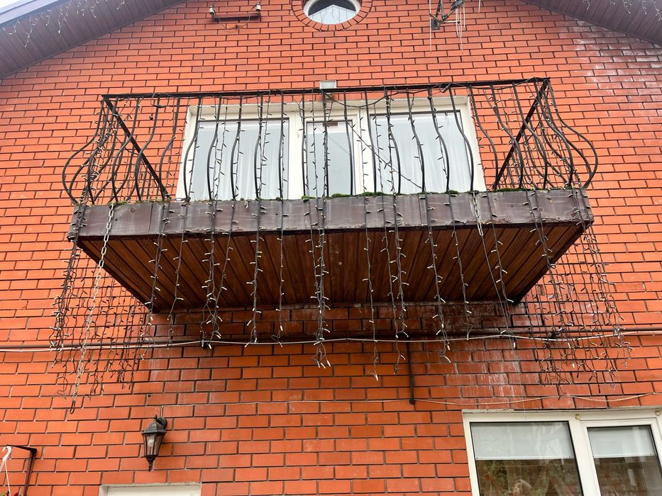 Продам ДОМ. на ж/м ПОБЕДА-3 , с ремонтом