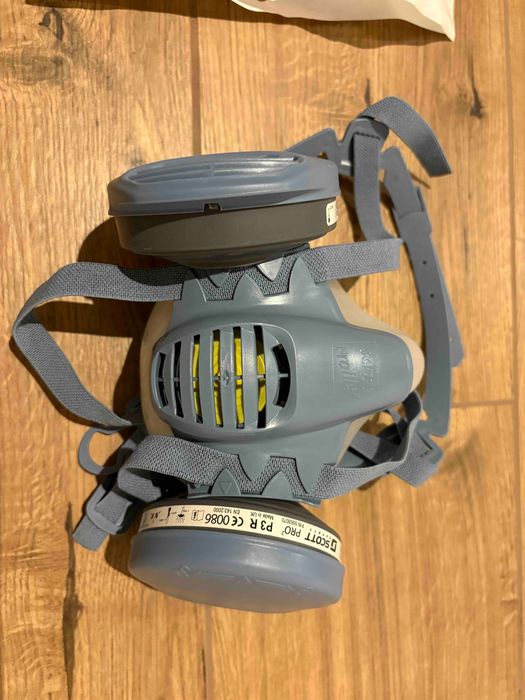 Półmaska ochronna maska scott safety pro2 z 2 filtrami