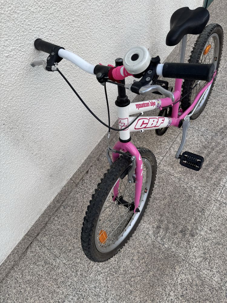 Bicicleta criança CBF