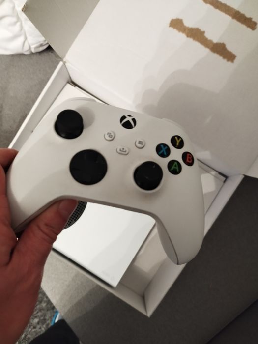 Xbox series s, pad, okablowanie, pudelko