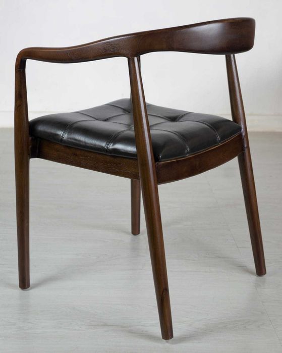 Kolonialny Fotel Tekowy Ze Skórzanym Siedziskiem