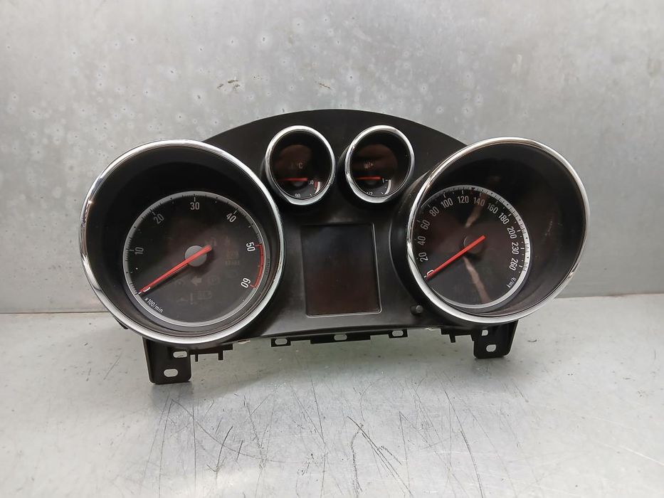 Quadrante / painel de instrumentos OPEL Astra J