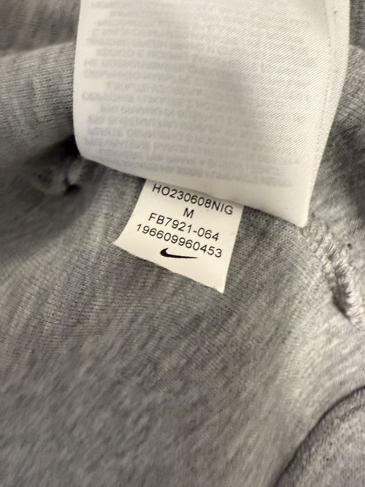 Nike tech fleece M