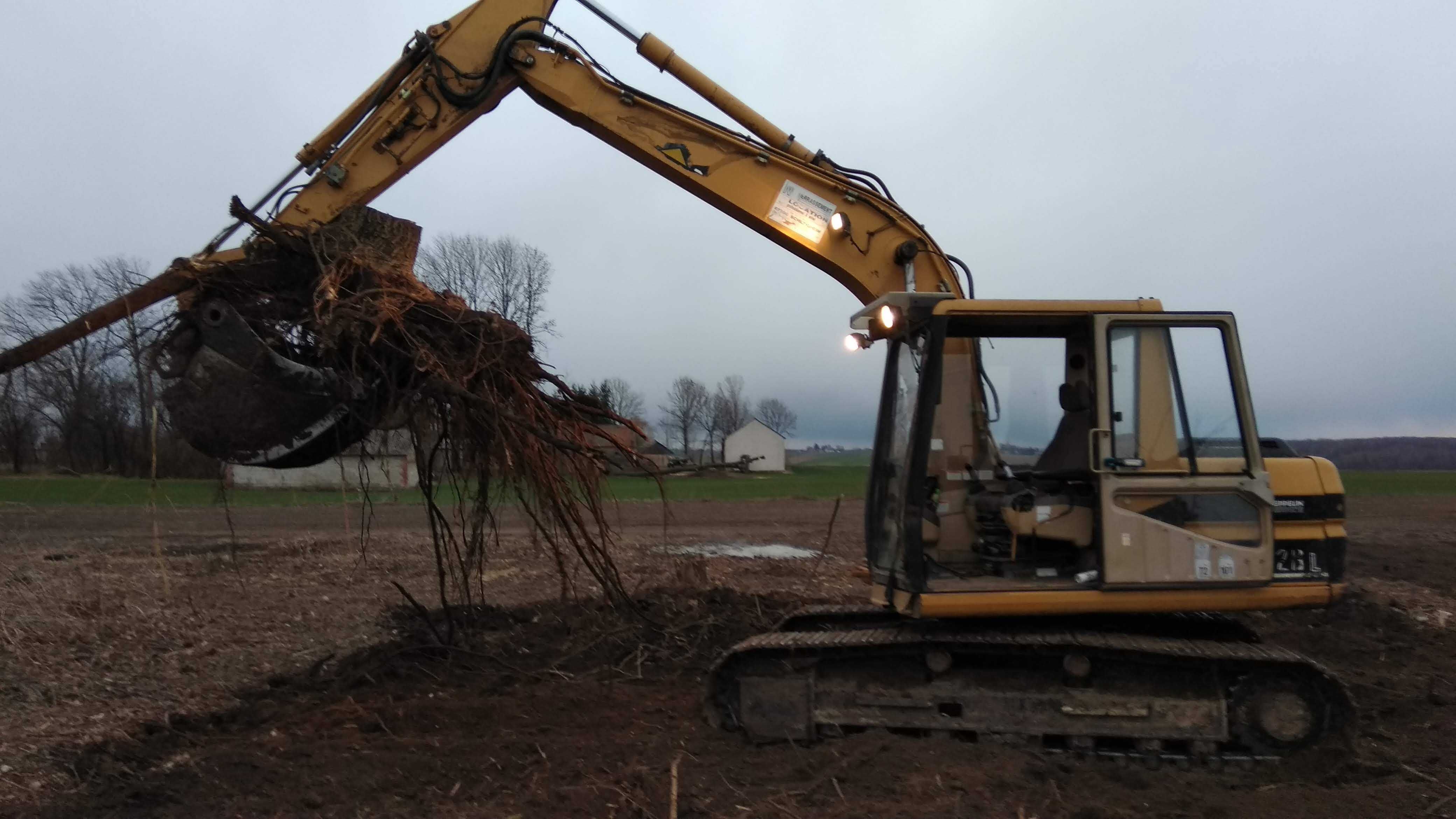 Usługi koparką, spychaczem, transport laweta do 14 ton
