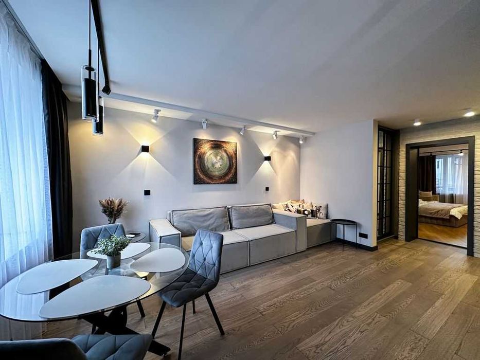 Авторський ЛЮКС на Університетській.Центр.Квартира Посуточно, подобово