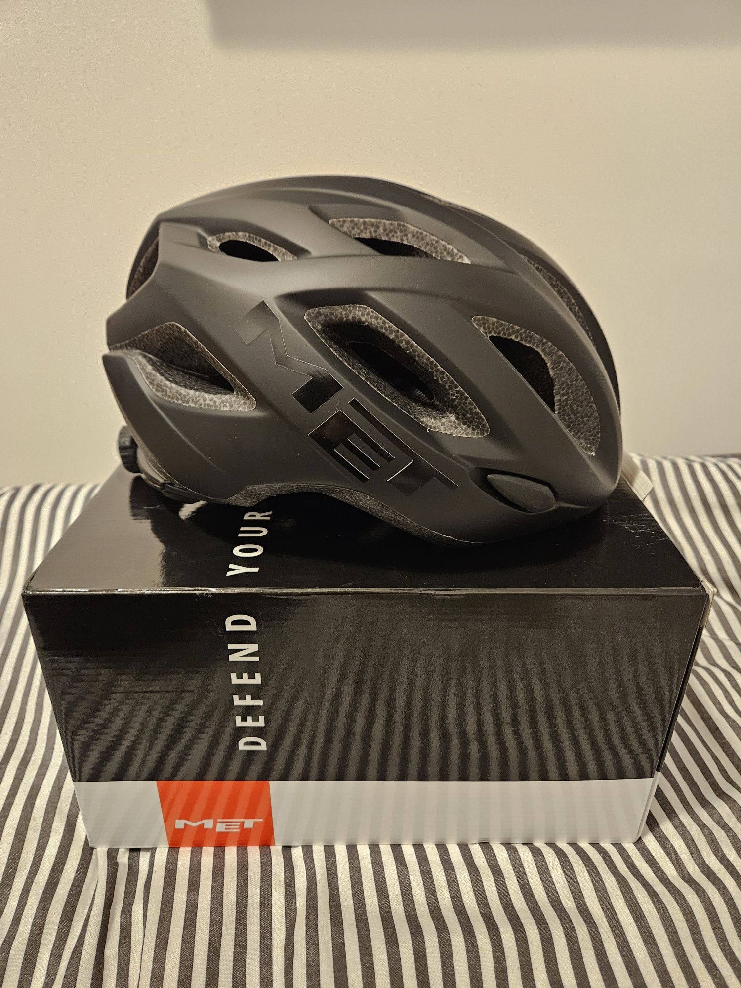 Kask rowerowy MET Idolo rozmiar M (52-59) gravel, MTB, szosa