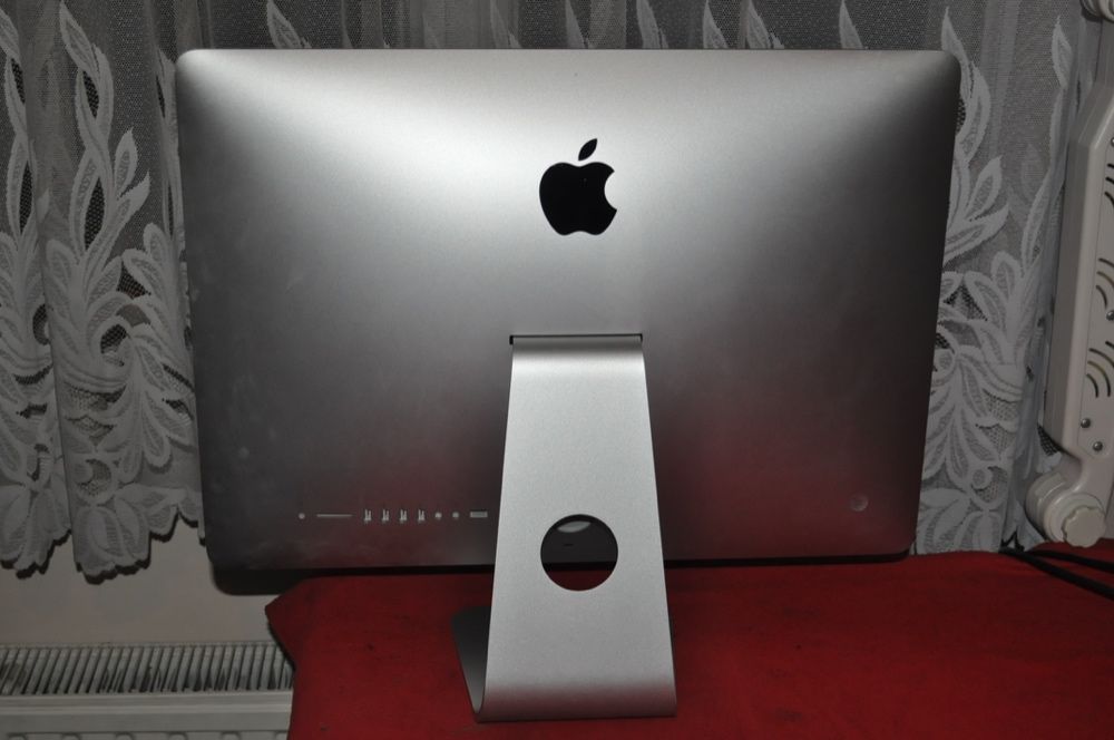Komputer Apple iMac (21,5"-inch, koniec 2013) A1418 slim 21,5" /HDD 1T