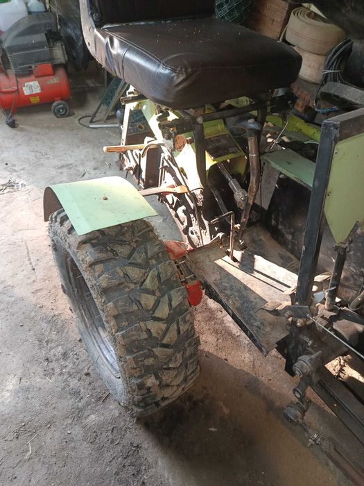 Мото трактор Зубр