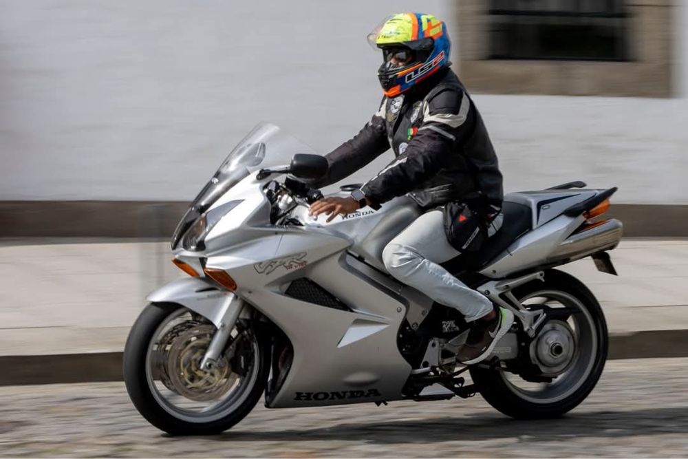 Honda VFR V-tec 800cc