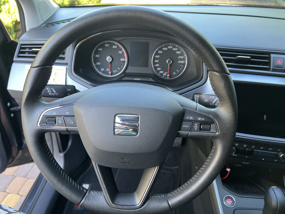 Продам Seat Arona 2021 автомат