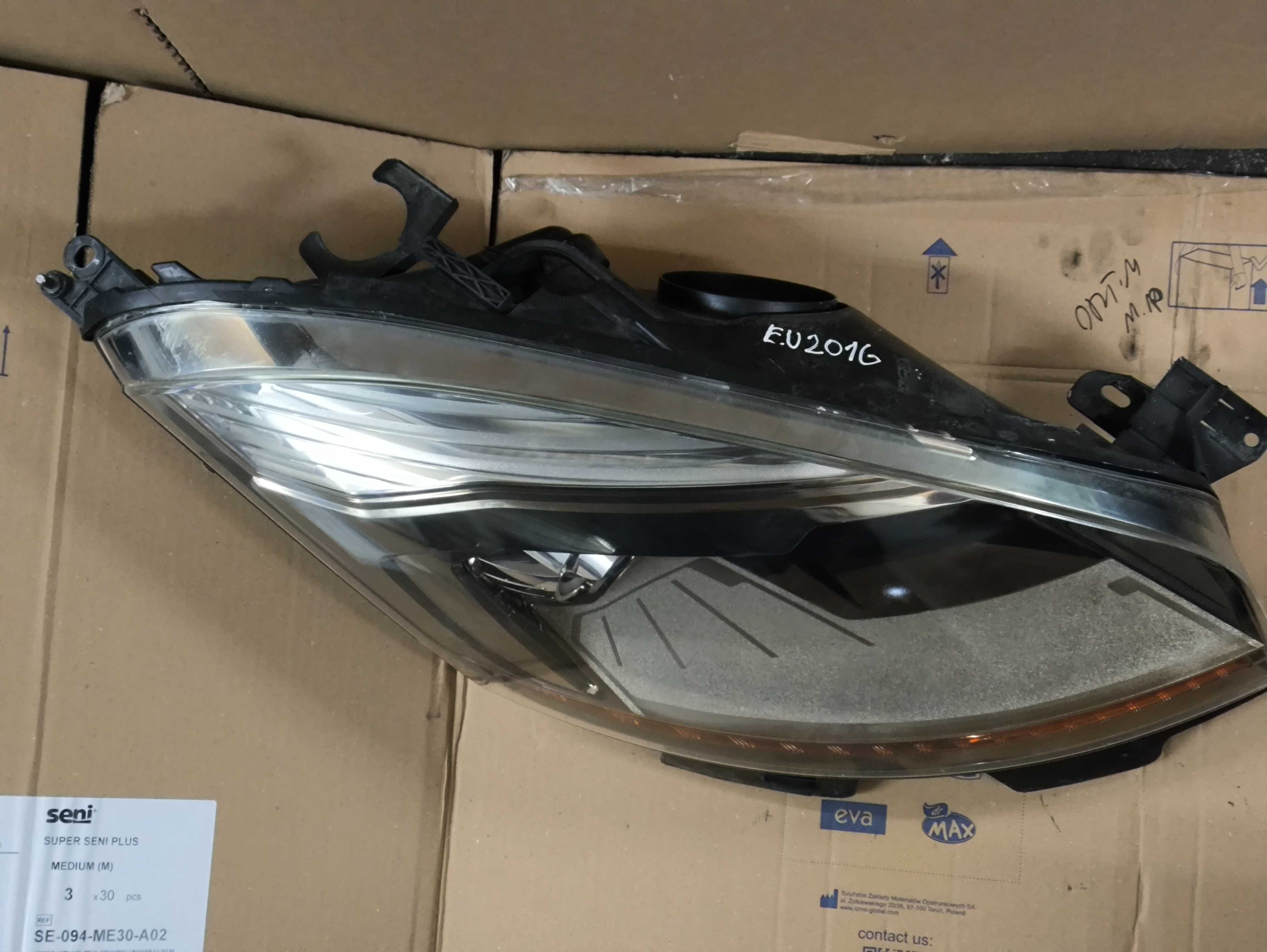 Lampa przednia prawa Citroen C4 Picasso I Xenon 162984/00 EU Siedlce