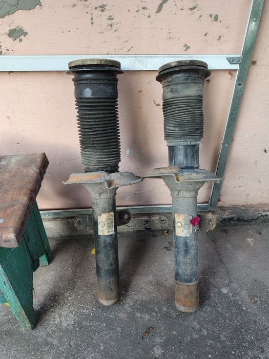 Стойки форд транзит 2005г/в