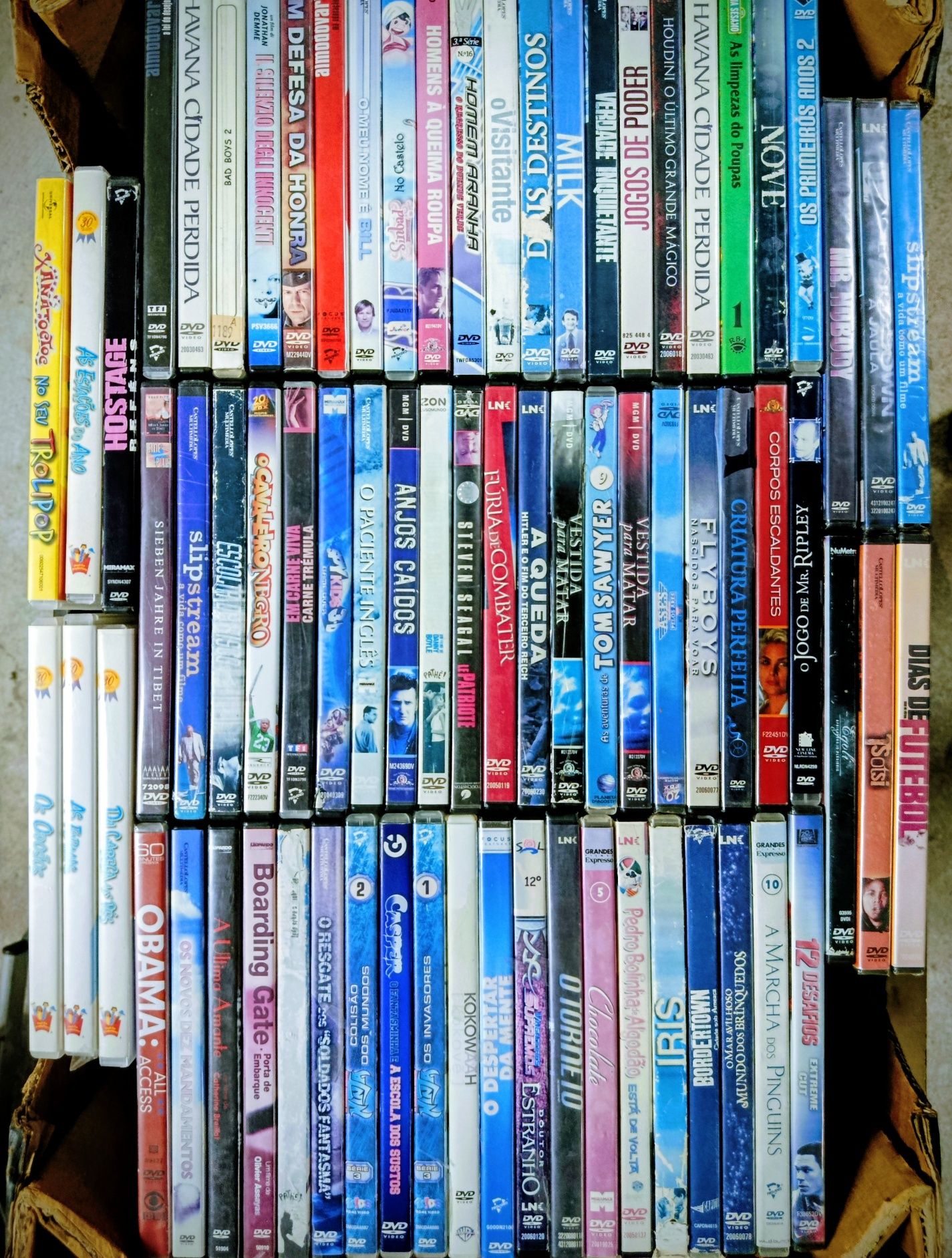 Lote de ouro de Centenas de DVD's