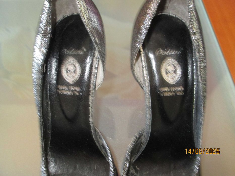 vendo sapatos de senhora italianos pelini