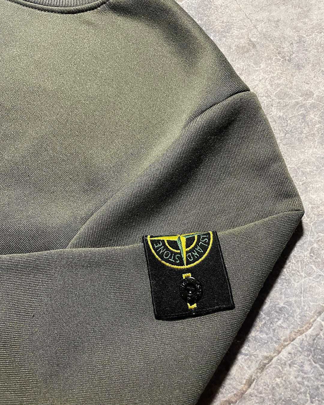 Sweatshirt classic badge