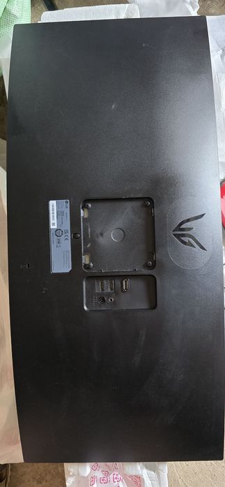 Монитор LG 34GP63A UltraGear в упаковке на запчасти с разбитой матрице