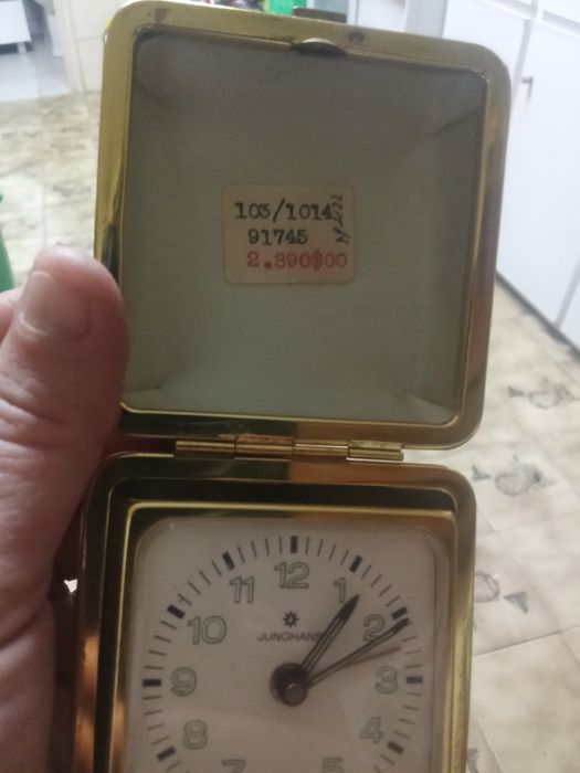 Relógio antigo,em bom estado