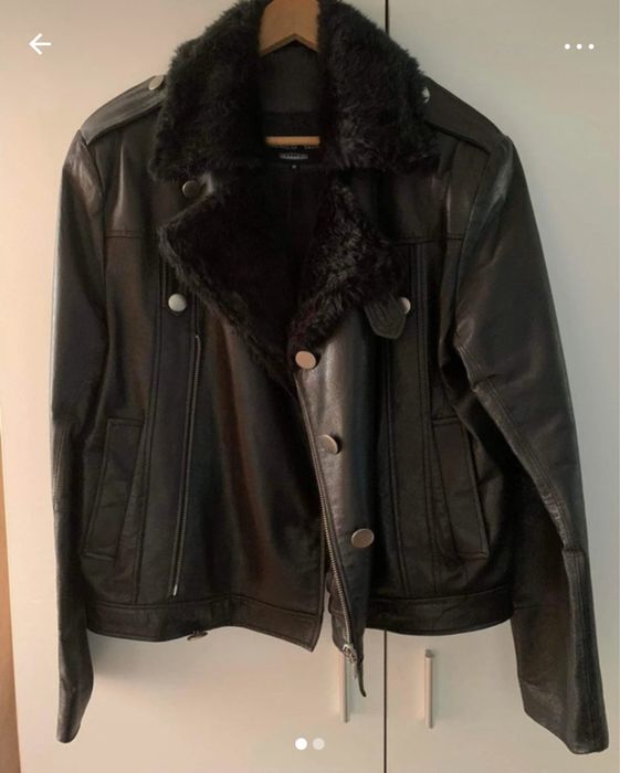 Varios casacos de homen