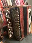Продам концертный тульский баян. Полный, 61х120