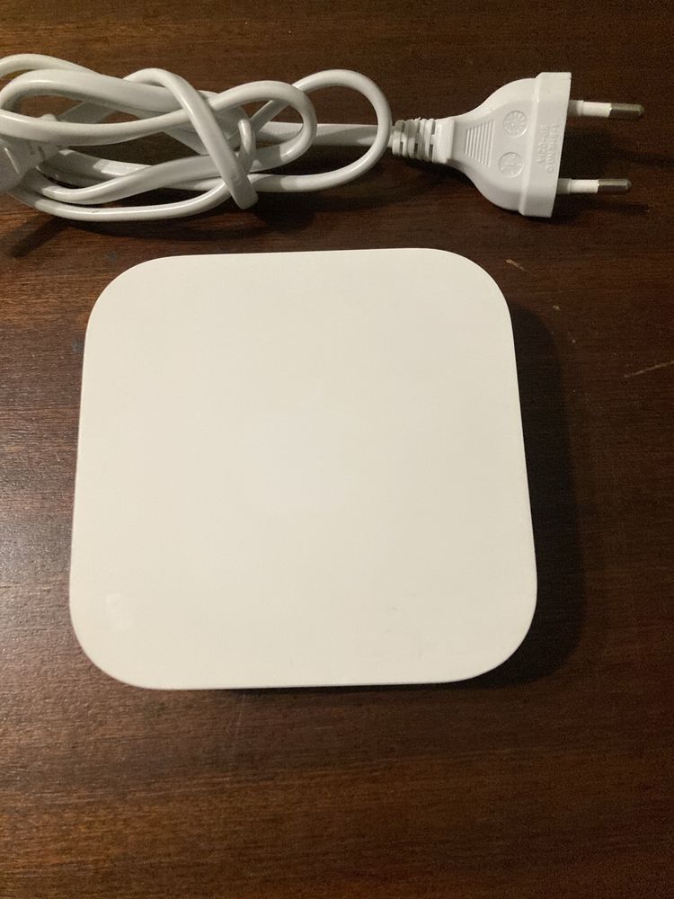 Apple роутер A1392 AirPort Express MC414LL/A WIFI США звуковой