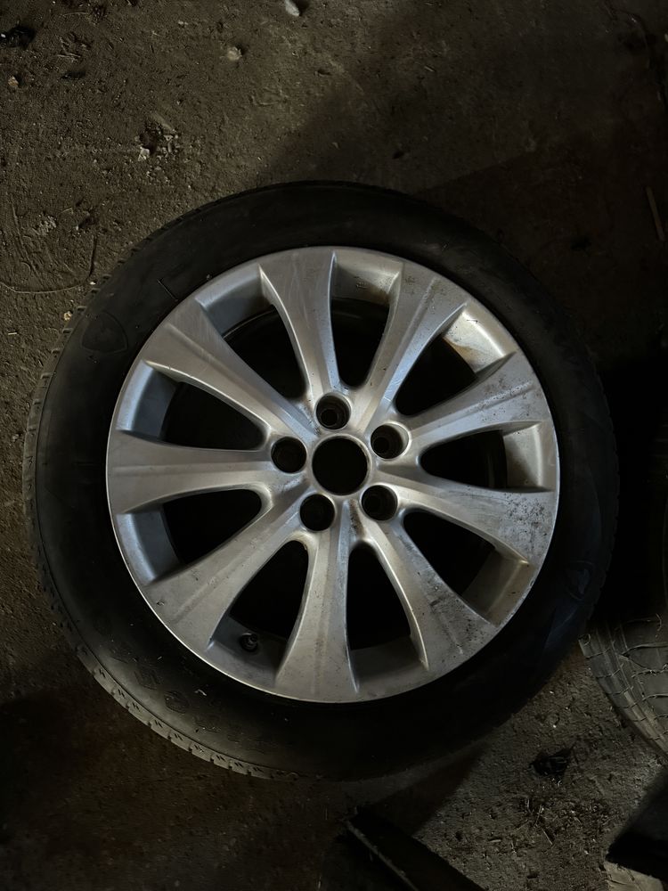 Диски с резиной R17 для Toyota Camry 70