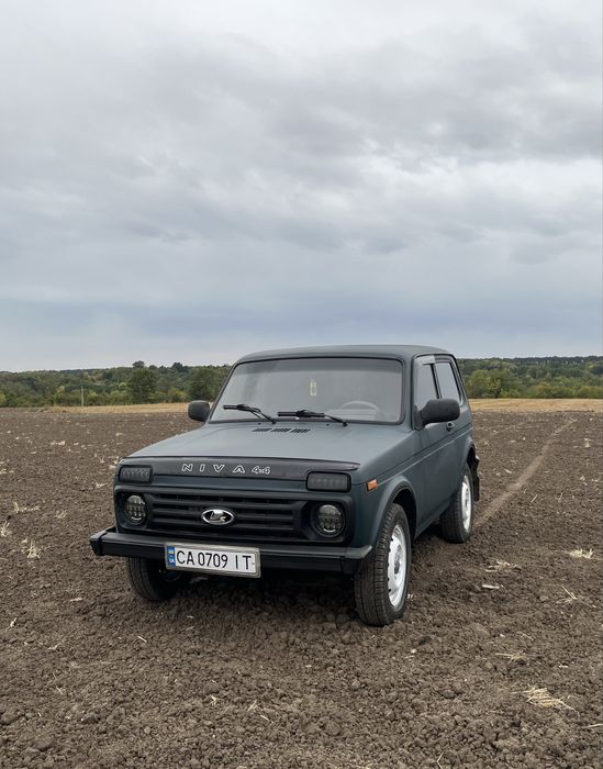 Продам ниву інжектор