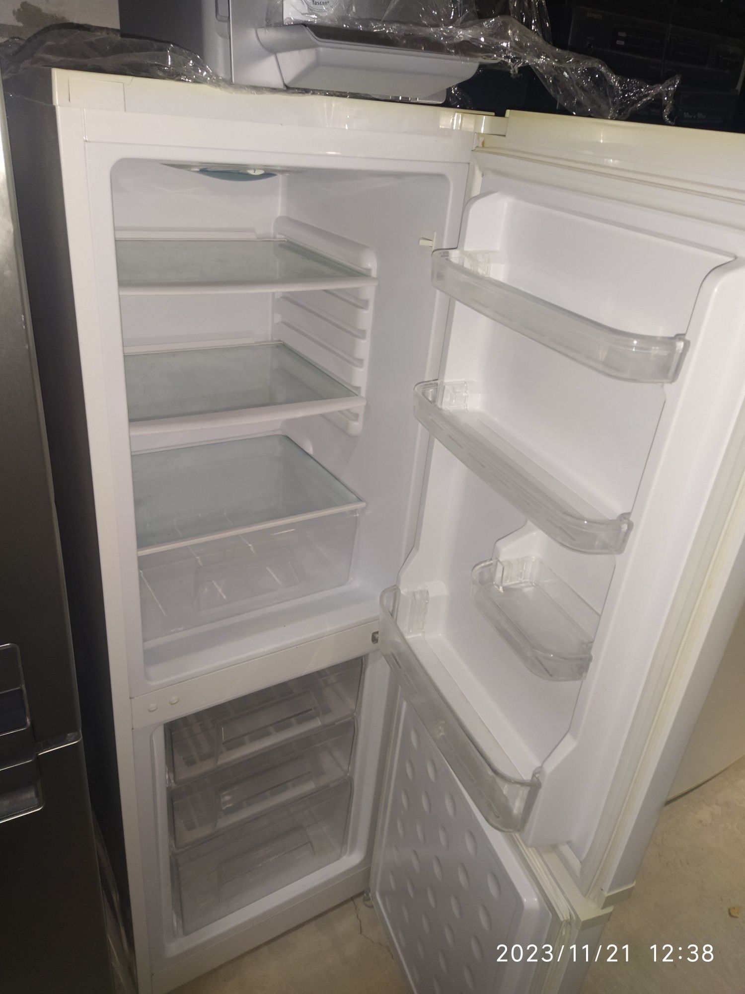 Холодильник бу Германия