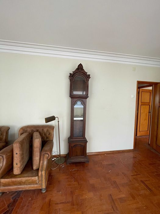 Móvel tipo relógio