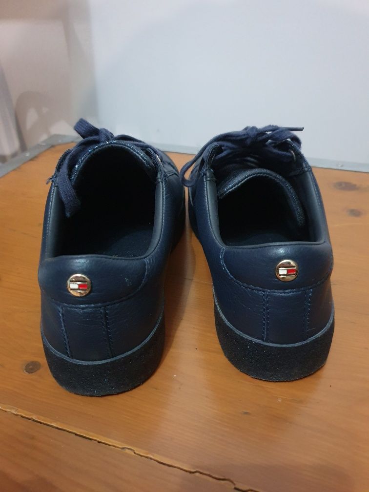 Trampki Tommy Hilfiger z brokatem