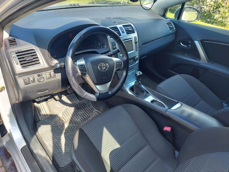 Toyota Avensis 1,8 benzyna+gaz, kombi