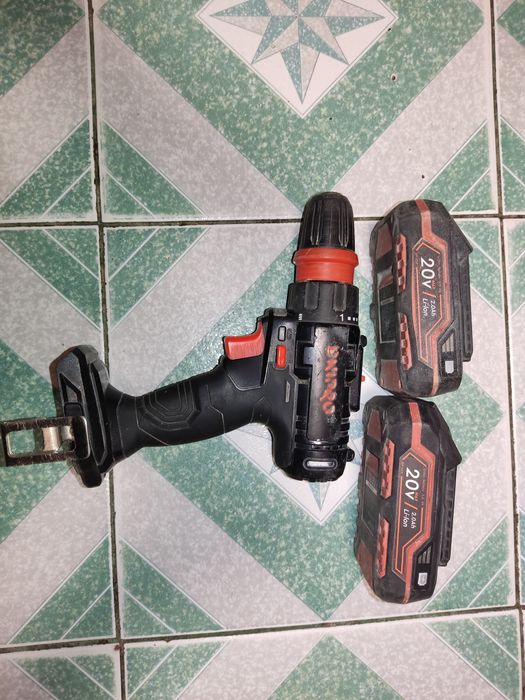 шуруповерт Dnipro-M CD-218Q + 2 аккумулятора 2А + зарядное устройство