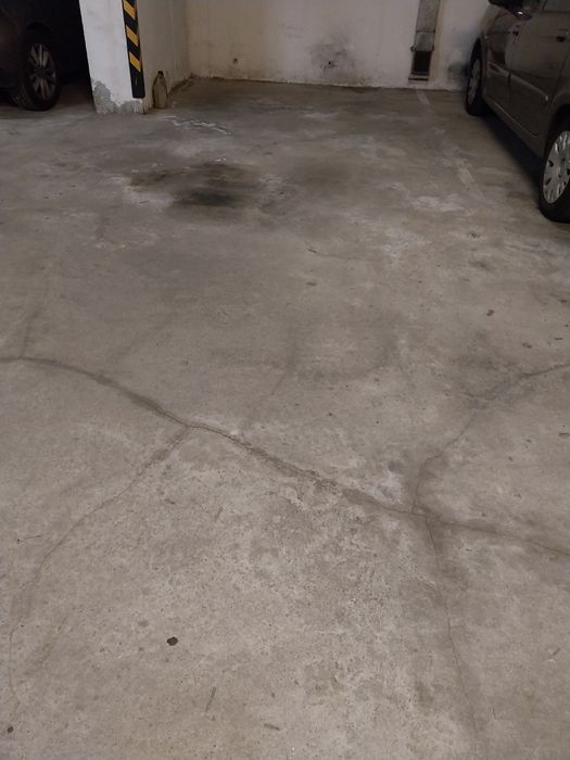Miejsce postojowe w garażu podziemnym