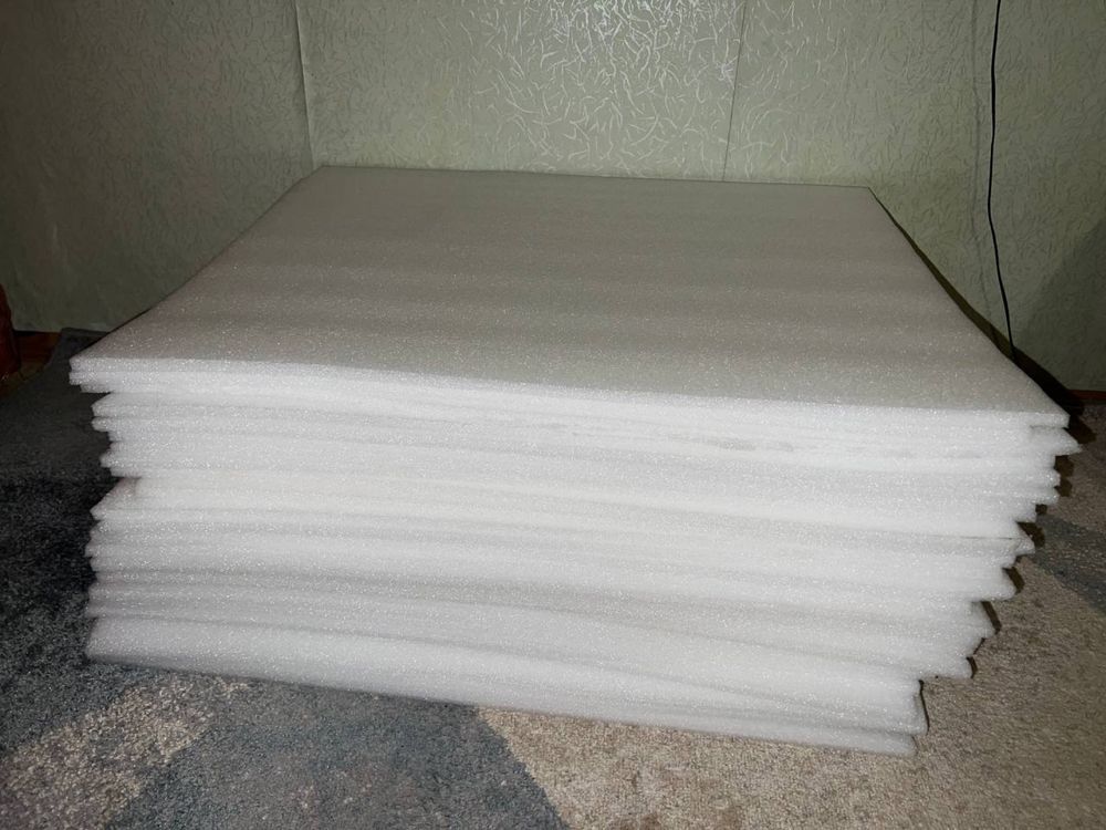 Пінополіетилен лист 10х700х500 мм (1х70х50 см) (паролон) для пакування