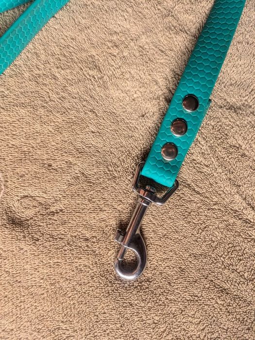 Gumowa smycz dla psa 3m