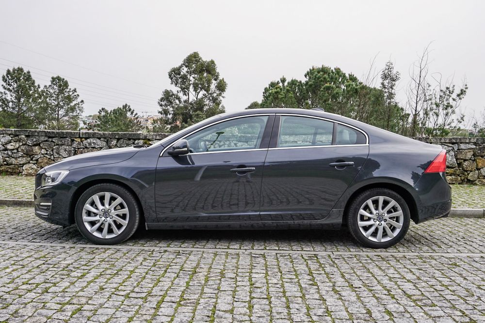 Volvo S60 Momentum Geartronic 2.0 D4 181cv