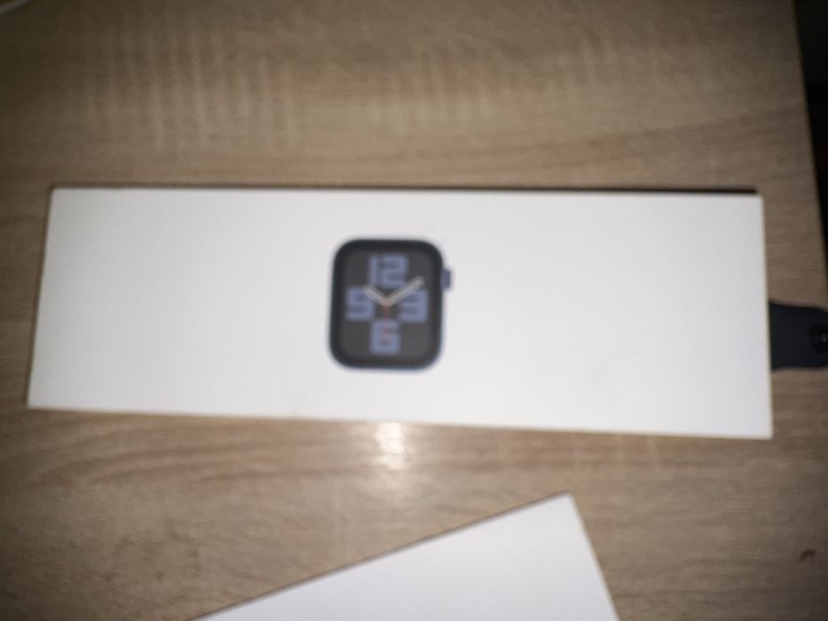Sprzedam Apple Watch SE