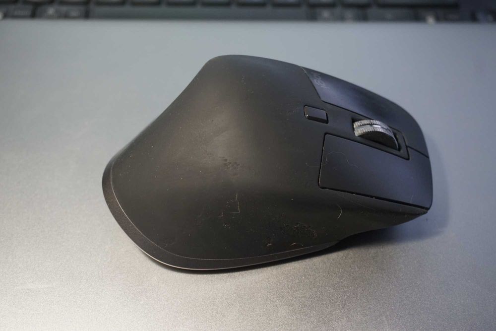 Продам мишку Logitech MX Master 3