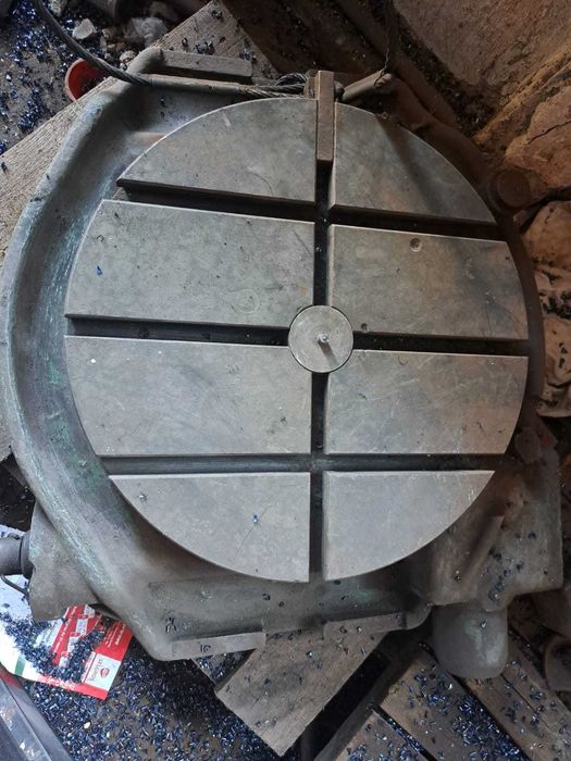 Stół obrotowy podziałowy