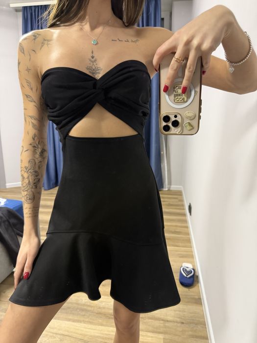 Черное маленькое  платье